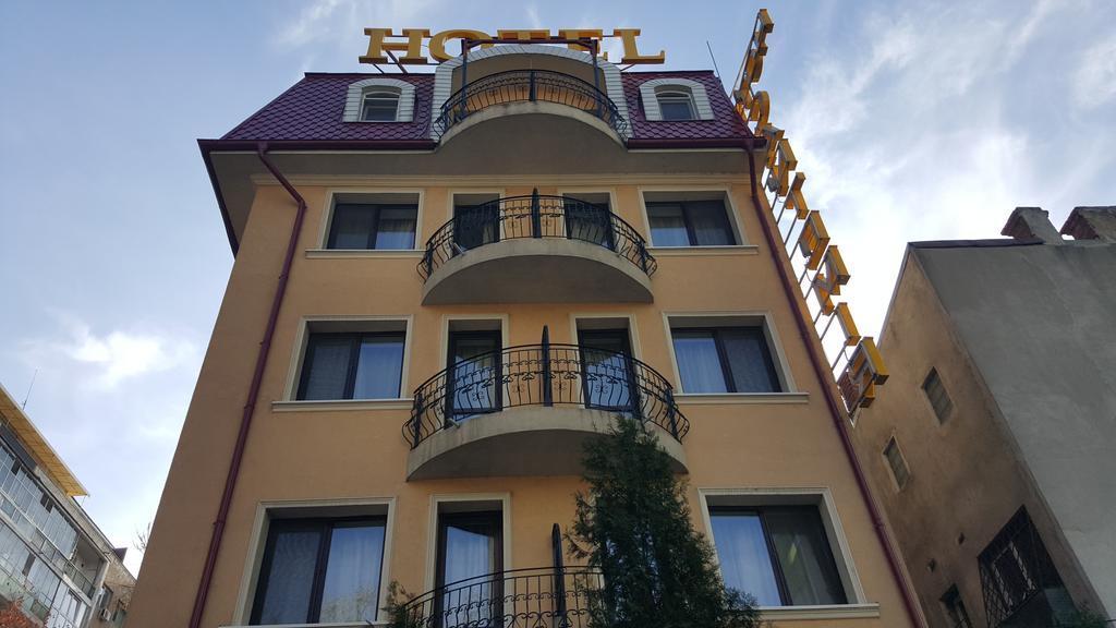 Cantemir 3* Bucharest