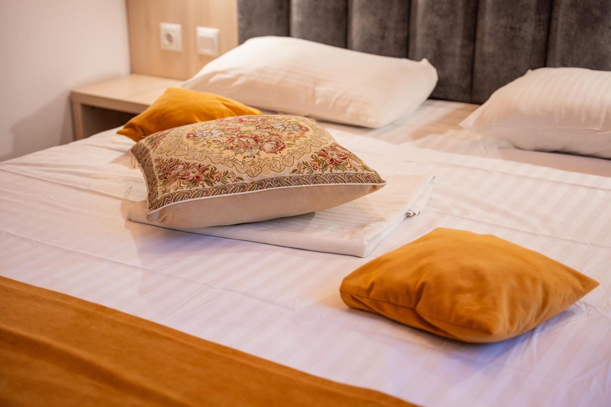 Hotel Cantemir Bucharest