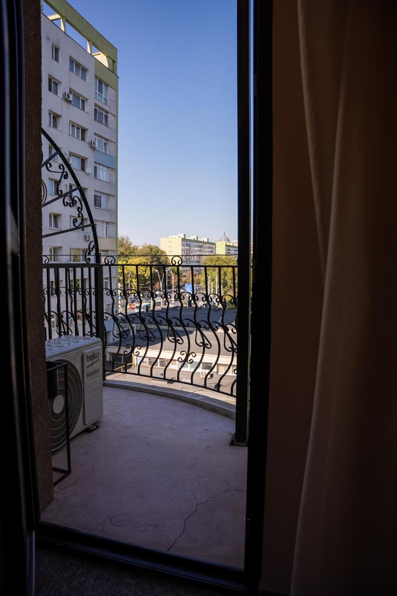 Cantemir 3* Bucharest